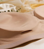 Seamless strapless bra
